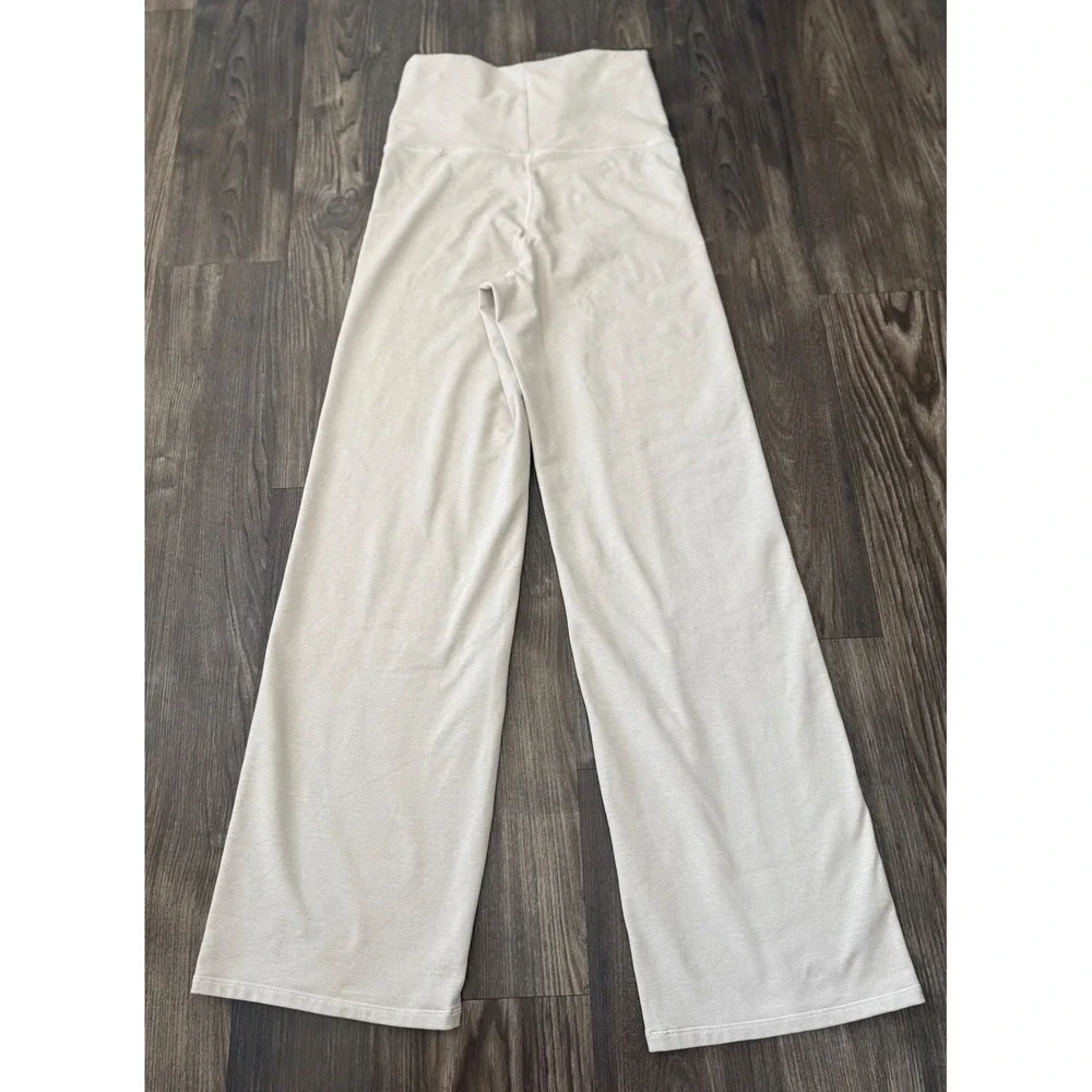 Women's Vuori size small Granite Foldover Straight Leg Pants oatmeal Heather